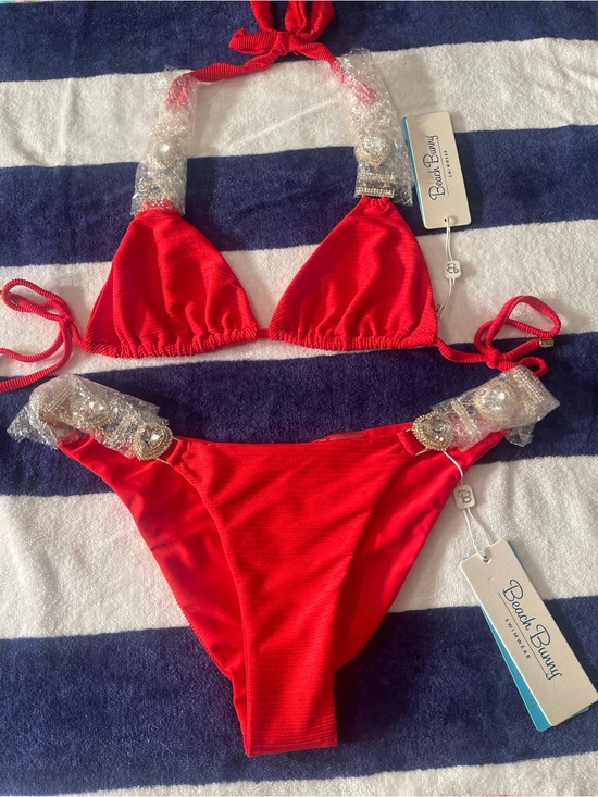 Other - NWT beach bunny bikini Jazmine Love ❤️ red beautiful XL top/L bottoms